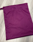 Grand sac imperméable wetbag : prune (mauve foncé)