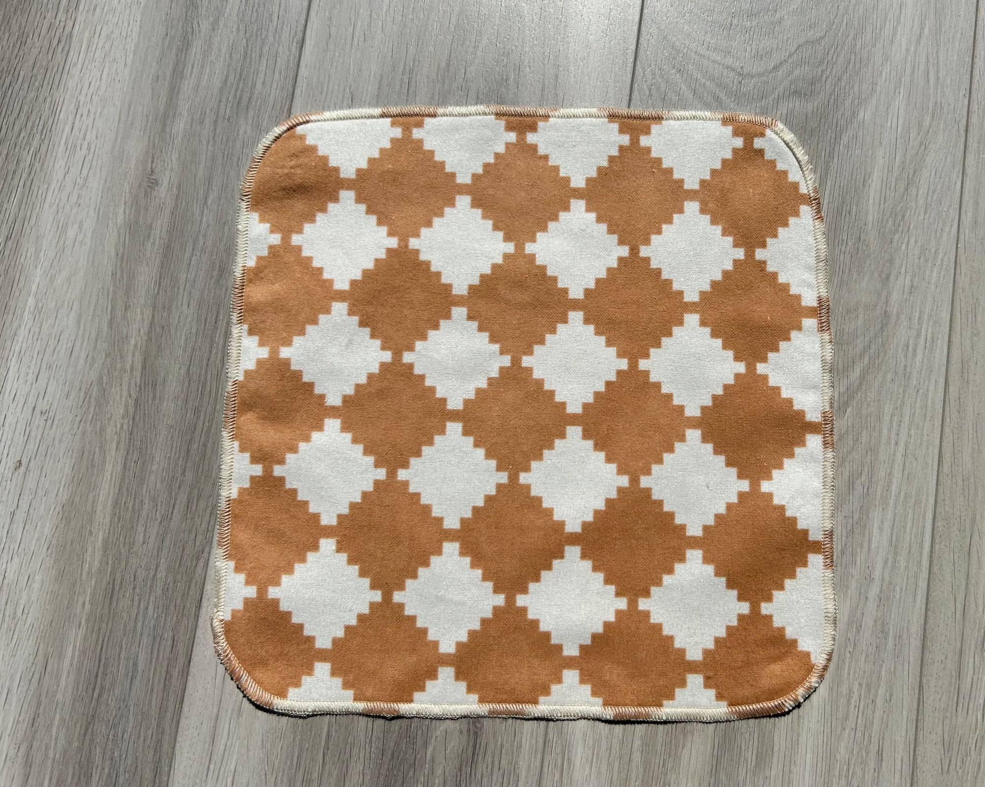 Lingettes / essuie tout/ serviettes de table en flanelle : abstrait beige