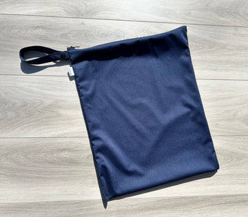 Grand sac imperméable wetbag, sac voyage, sac gym, sac transport, sac souliers : bleu marine