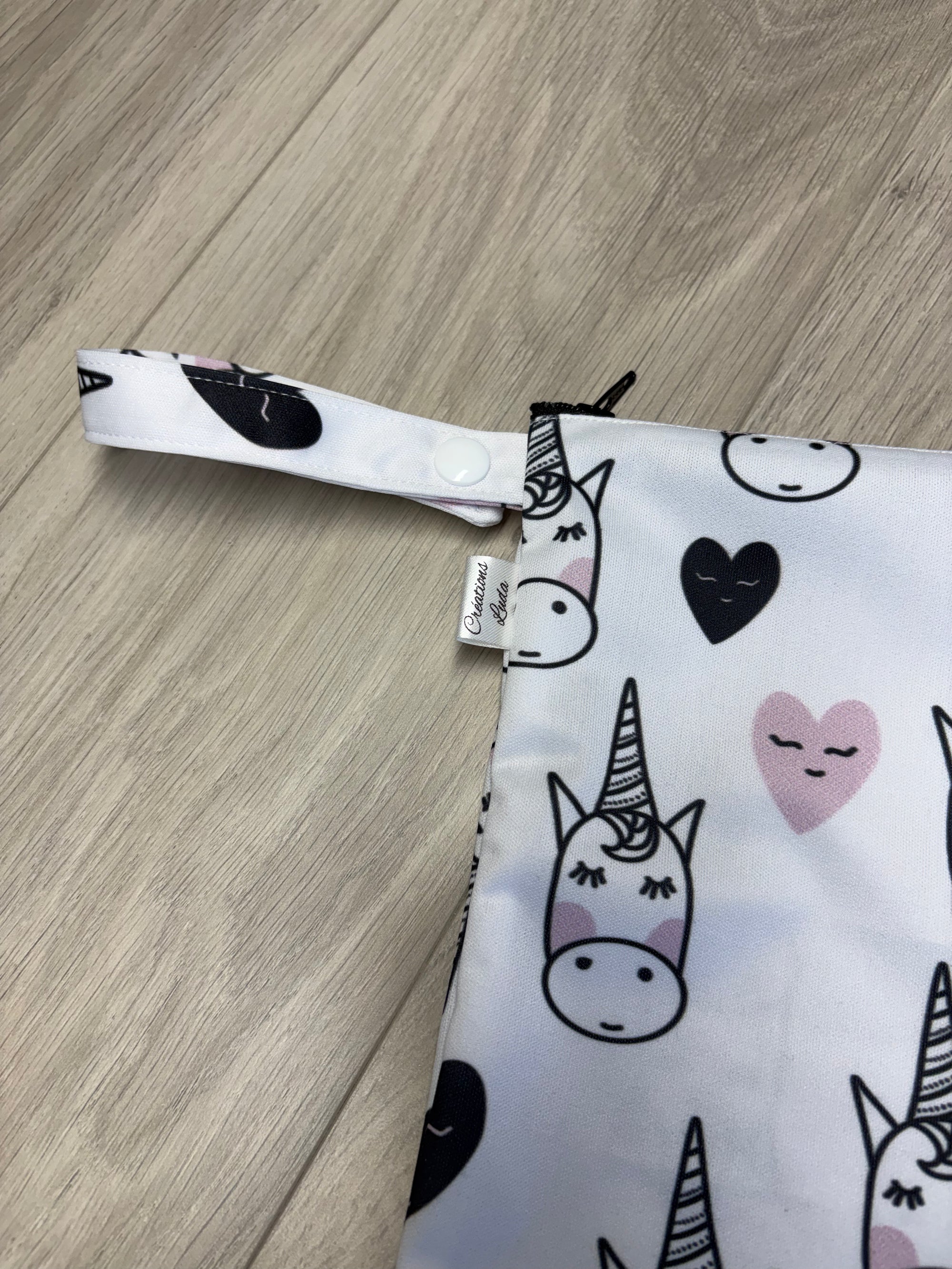 Cœurs et licornes _ sac imperméable moyen